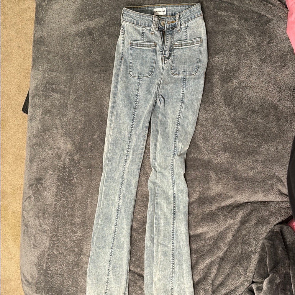 Women’s jeans